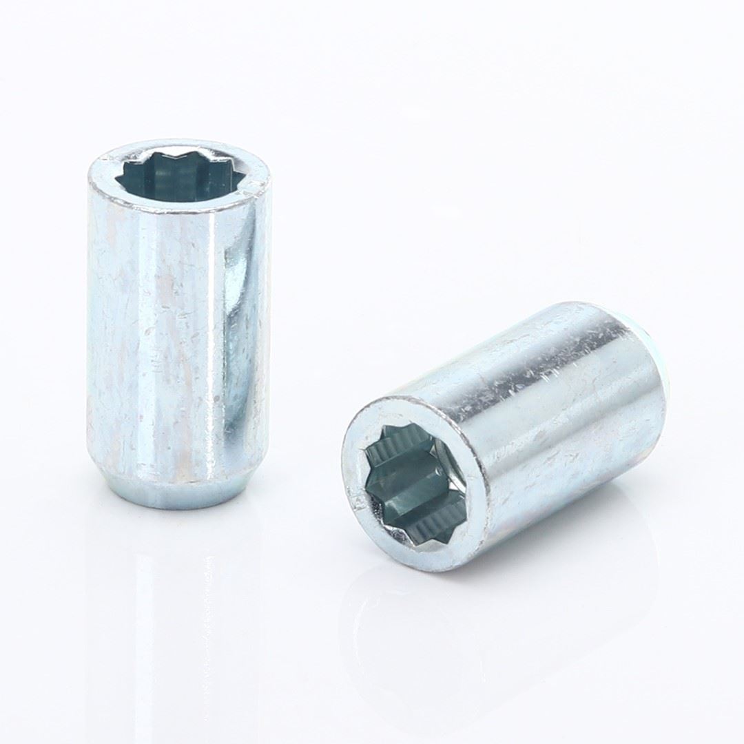 Set of SILVER star lug nuts 14x1,5 + Key