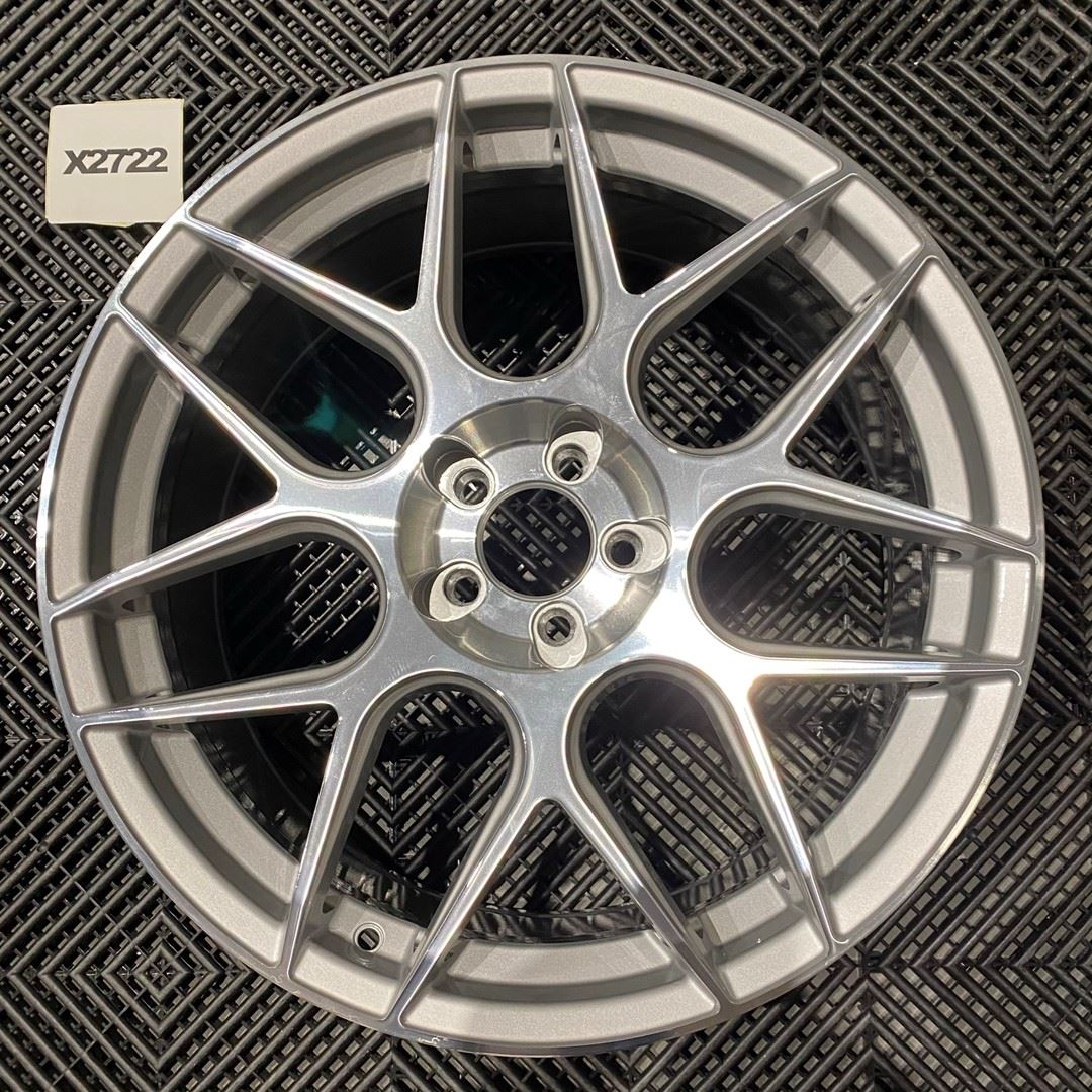 USED JR18 19x8,5 ET35-42 5H BLANK Silver Machined Face