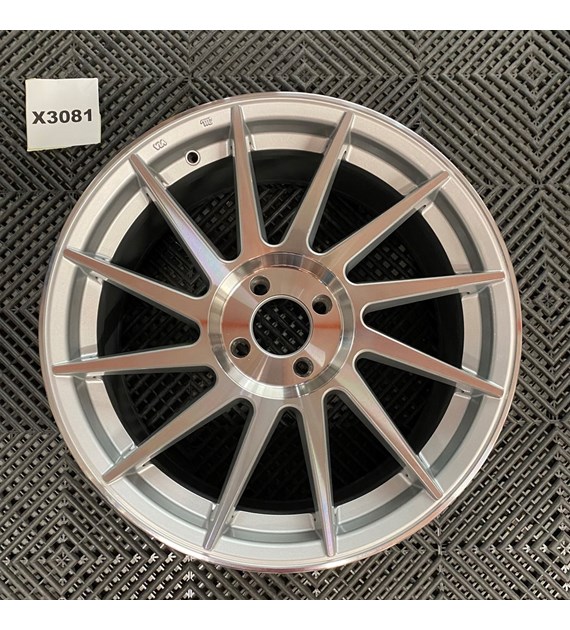 USED JR22 17x8 ET25-35 BLANK Silver Machined Face