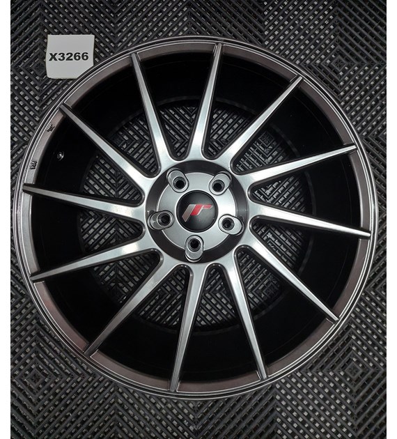 USED JR22 20x8,5 ET20-40 5H BLANK Hyper Black