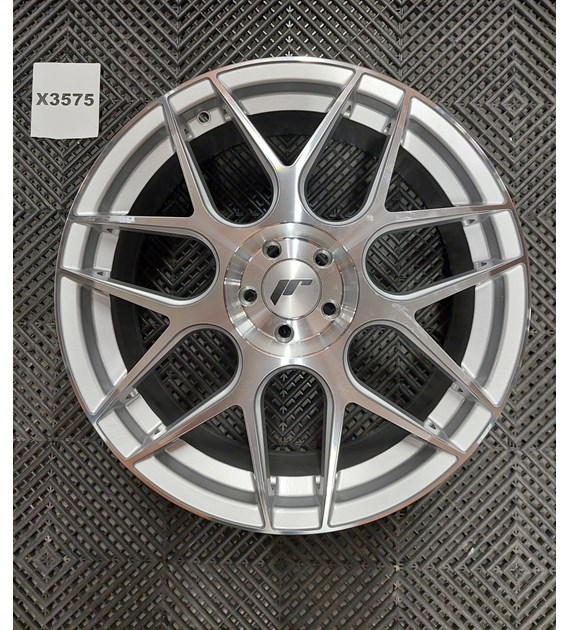 USED JR18 18x7,5 ET35-40 Blank Silver Machined