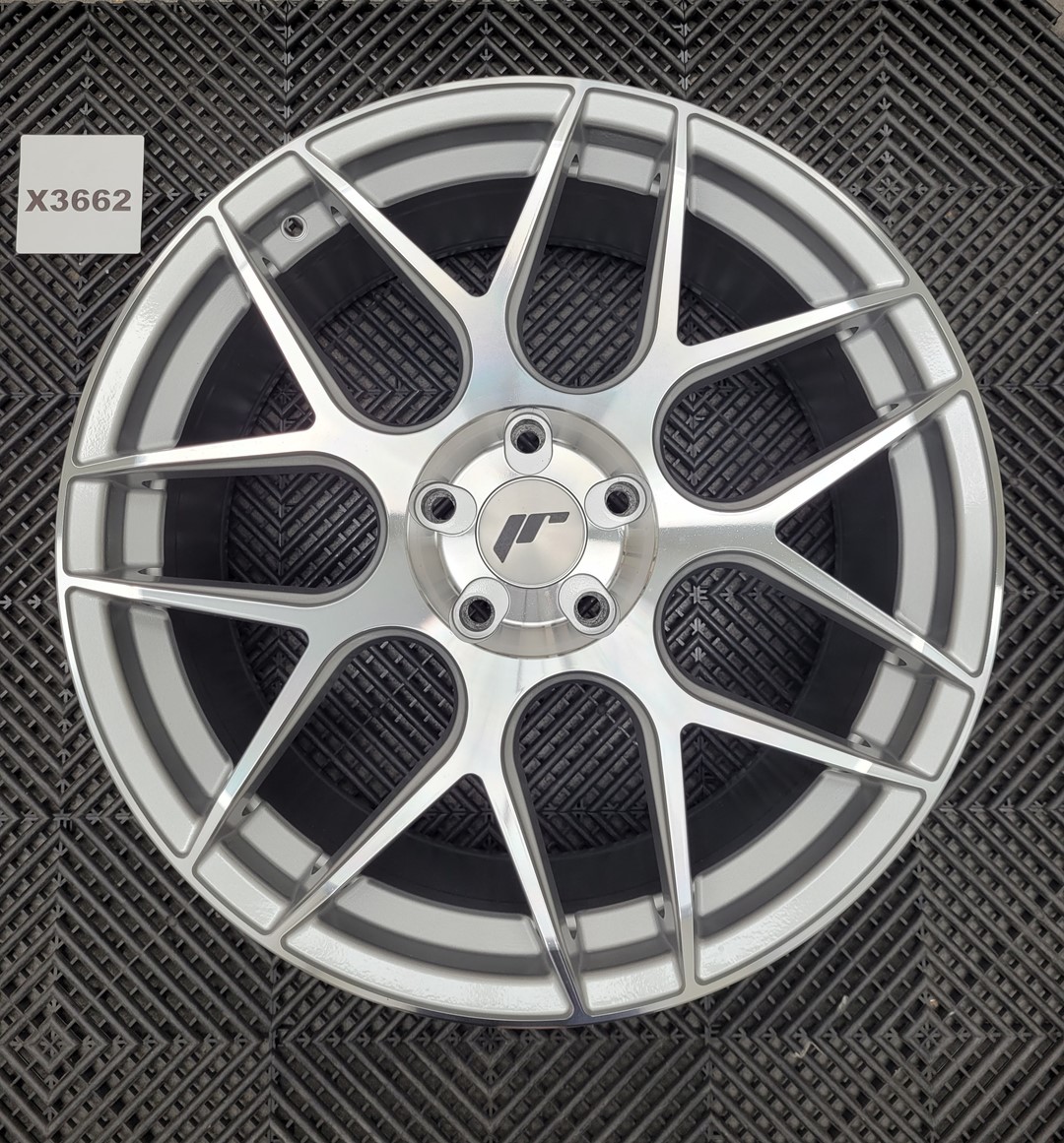 USED JR18 19x9,5 ET20-35 5H Blank Silver Machined