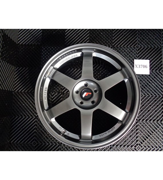 USED JR3 18x8,5 ET25-42 BLANK Hyper Black