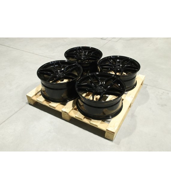 Set of CVR3 20x9 ET35 + 20x10 ET27 5x112 Platinum Black