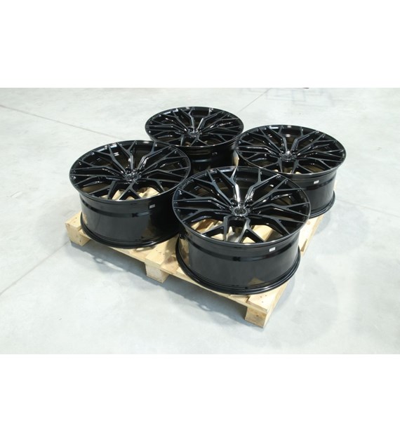 Set of CVR1 23x10,5 ET15 5x112 Double Tinted Black