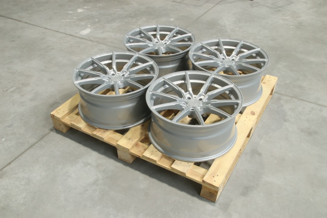 Cerchio CONCAVER: SET-CVR87 / GLOSS SILVER