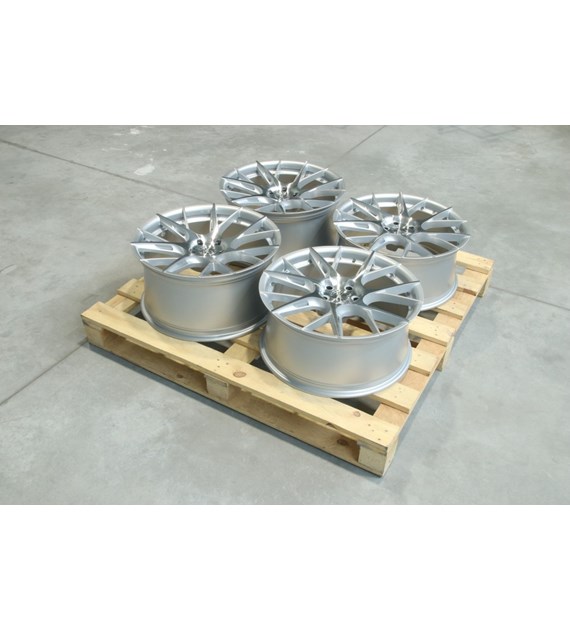 Set of JR42 19x8,5 + 19x9,5 ET30 5x110 Silver Machined