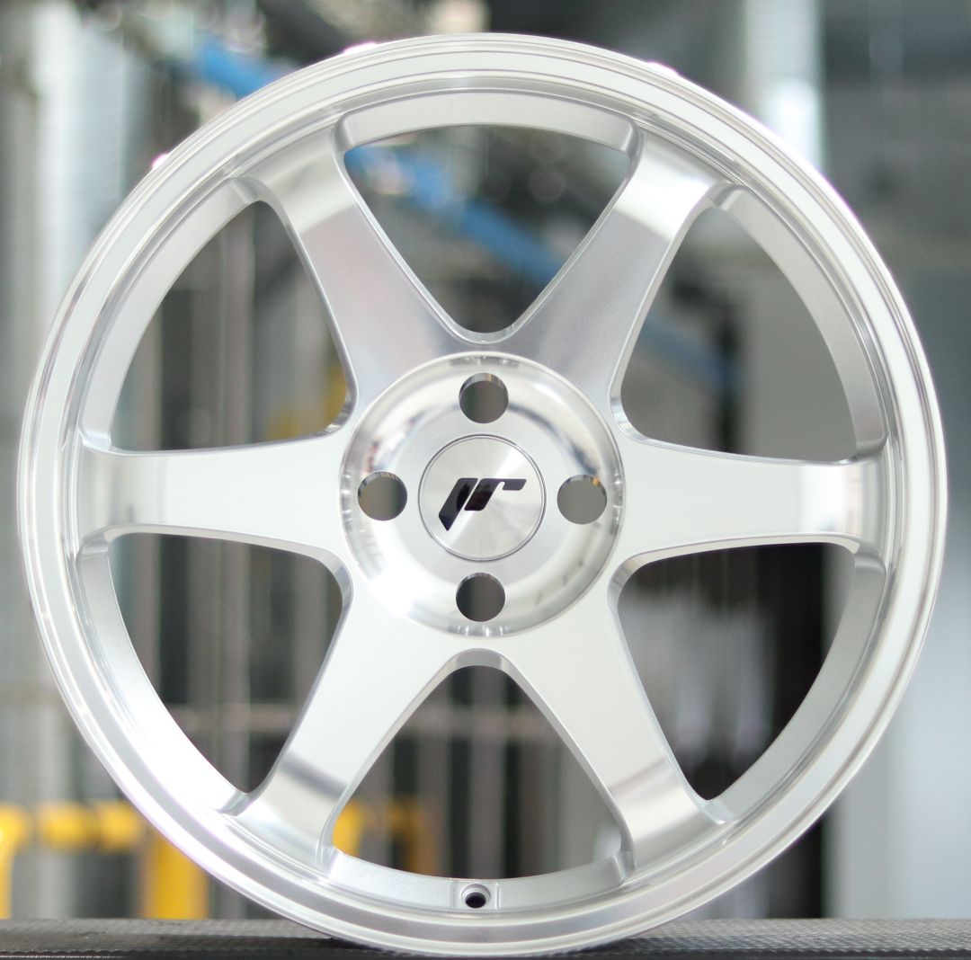 JR Wheels JR3 18x8 Silver Machined Face