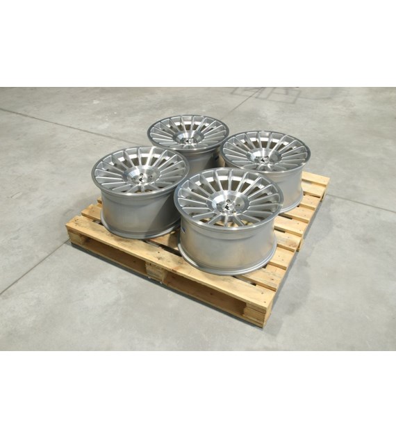 Set of JR16 19x10 ET35 5x100 Silver Machined