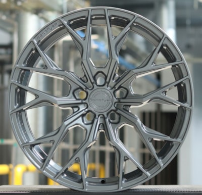 Concaver CVR1 19x8,5 Gloss Light Gunmetal