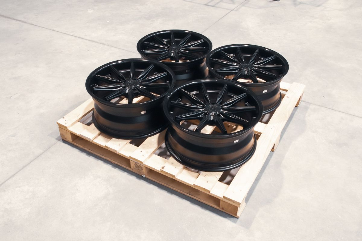 R19 x 8.5 5x112 ET40 CB72.6 Concaver Complete Sets Matt Black