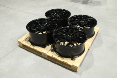 Set of JR46 20x8,5 ET38 + 20x9,5 ET28 5x112 Gloss Black