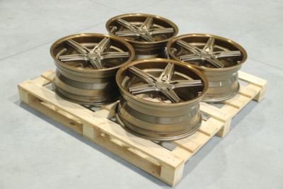 Set of CVR9 19x8,5 ET20 5x108 Gloss Bronze