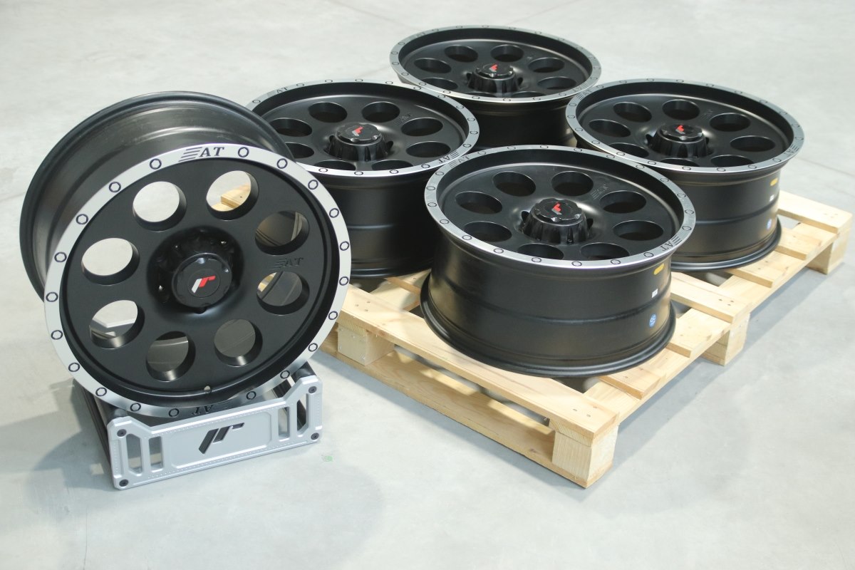 R20 x 9 6x139.7 ET20 CB110 JR Wheels Complete Sets Matt Black