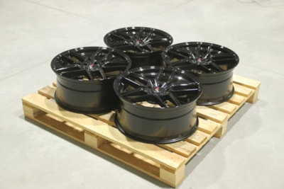 Set of JR25 19x8,5 ET35 5x114,3 Gloss Black