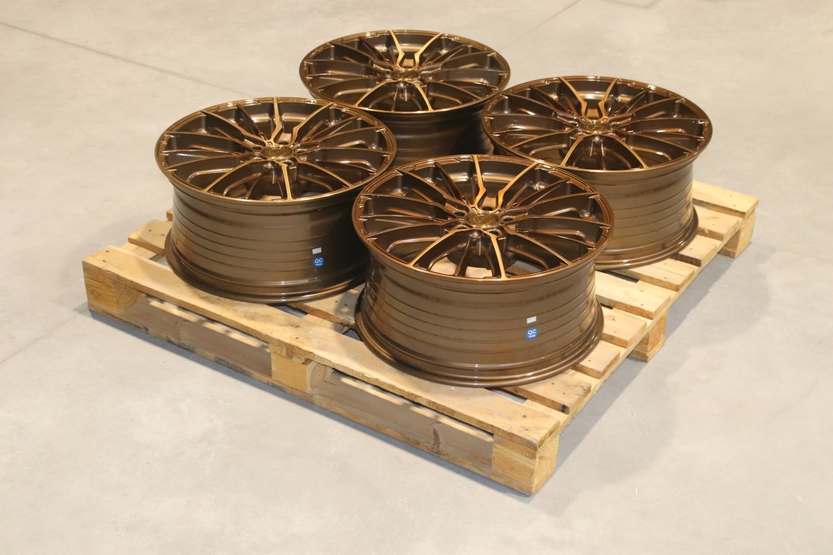 R20 x 9 5x112 ET35 CB72.6 Concaver Complete Sets Brushed Bronze