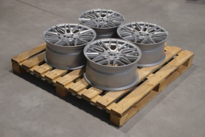 Set of JR28 17x8 ET38 4x100 Gloss Silver