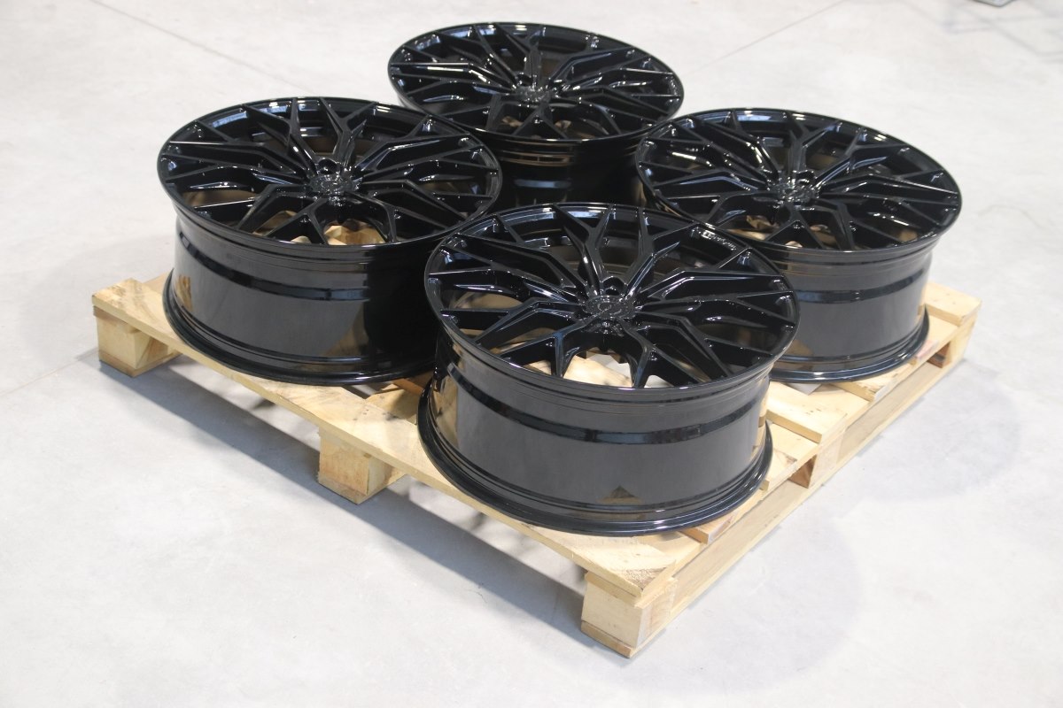 R22 x 9.5 5x127 ET42 CB74.1 Concaver Complete Sets Black