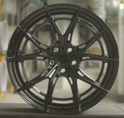 JR Wheels JR50 20x8,5 Gloss Black